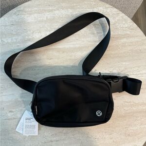 lululemon Belt Bag NWT